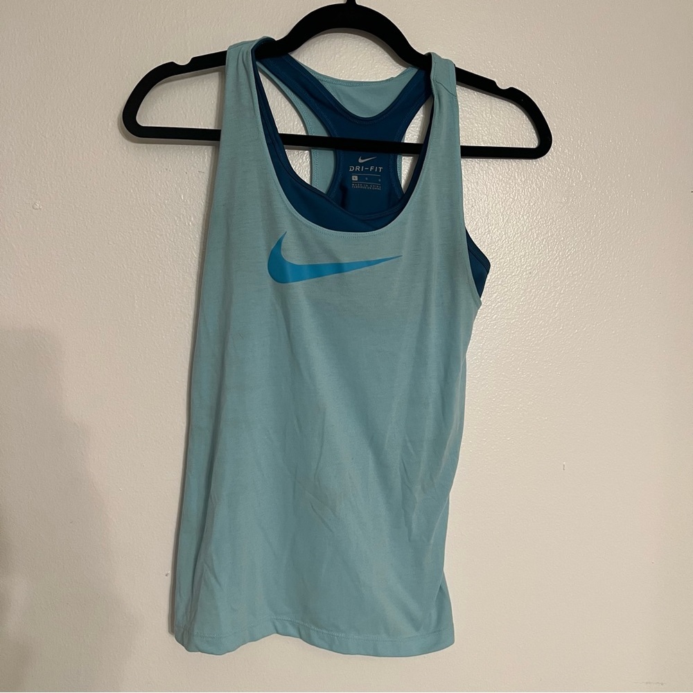 Nike 2-in-1 Tank With Built in Sports Bra L